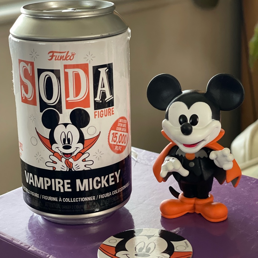 Funko soda Vampire Mickey Mouse